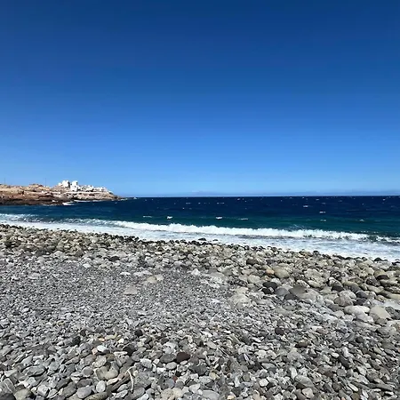 Apartamento Cozy Front Of The Sea La Mareta