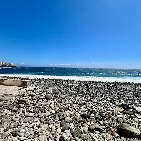 Cozy Front Of The Sea Apartamento La Mareta